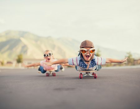 Kinder Skateboard klein