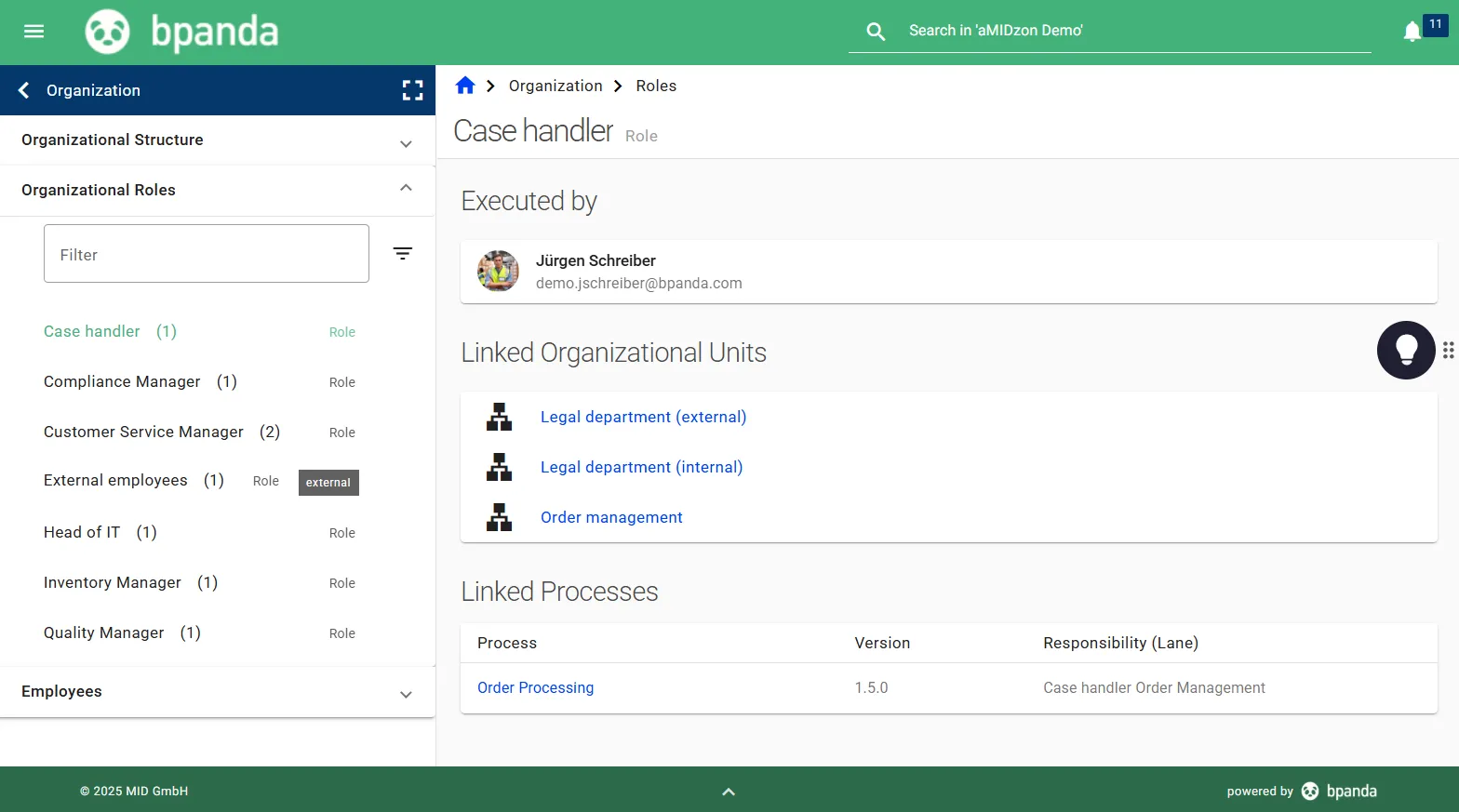 With Bpanda, you can clearly assign roles, tasks and approvals - both at process level and within your company. This effectively maps the legally required “responsibility at management level”.